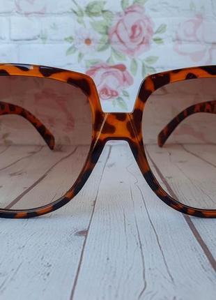 Сонцезахисні квадратні окуляри оверсайз градієнтом реетро очки uv4004 фото