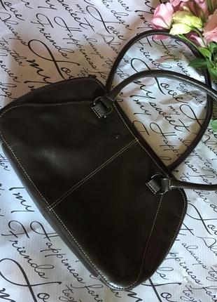 Кожаная сумка классическая.