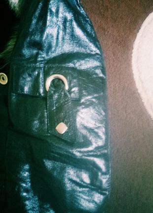 Кожанная куртка - дубленка из натуральной лаковой кожи с мутоном внутри5 фото