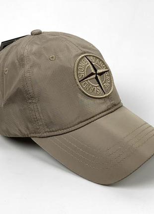 Кепка stone island коллекции nylon metal, размер m, цвет золотой