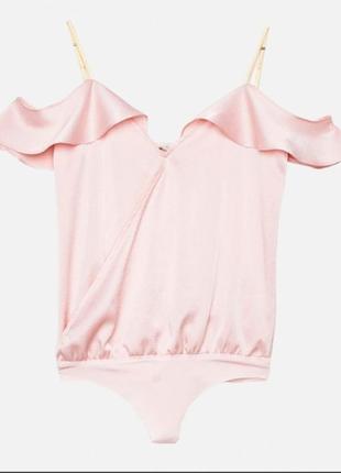 Боді з відкритими плечами bershka