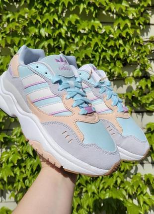 Нежные удобные светлые кроссовки adidas retropy f90 оригинал все размеры!1 фото