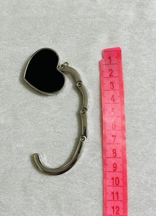 Металлический брелок / крючок для сумки в форме сердечка8 фото