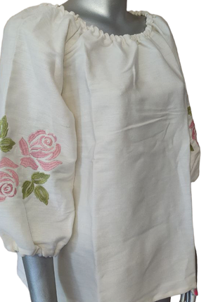 Блуза льон з вишивкою1 фото