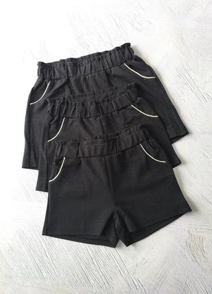 Нарядні чорні шорти gemo