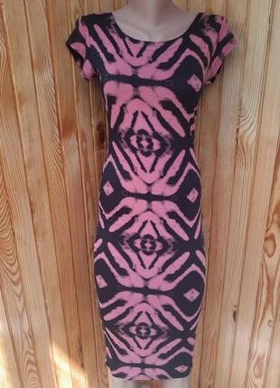 Стильное натуральное платье миди по фигуре