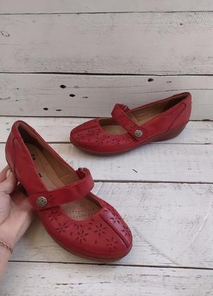 Кожаные туфли балетки лоферы clarks 38p2 фото