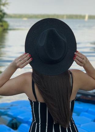 Летняя шляпа федора с черной лентой унисекс черная6 фото