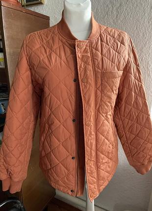 Весняна куртка