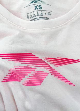 Нежная легкая спортивнна футболка DV9536 reebok8 фото
