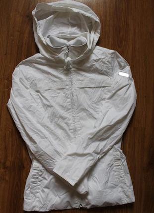 Неописуймо прекрасна курточка від топового спортивного бренду champion