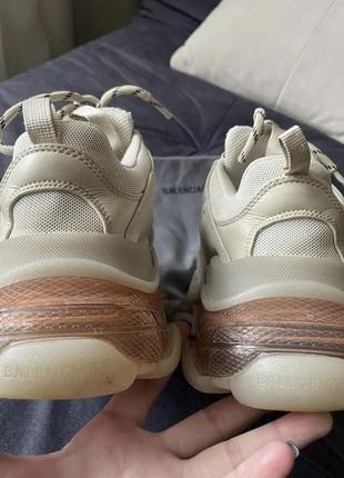 Кроссовки balenciaga triple s clear sole crystal beige3 фото