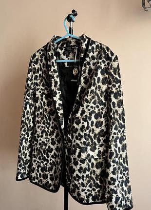 Пиджак леопардовый