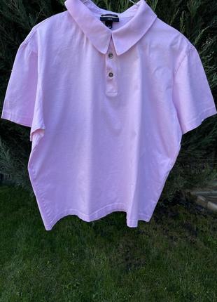 Дуже гарна футболка у такому ніжному кольорі💘