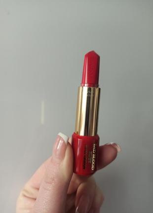 Помада lancome 01 bad blood ruby