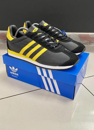 Кросівки adidas tenis country og