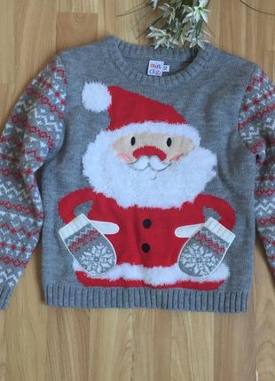 Фирменный свитер mini club малышу 5-6 лет состояние нового.