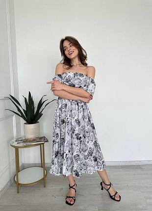 Костюм на весну-лето 2061