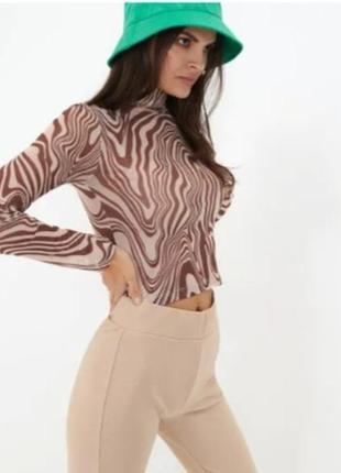 Лонгслив с воротником стойкой