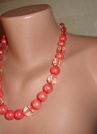 Ожерелье больших бусин кораллового цвета4 фото