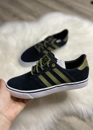 Кросівки чол. adidas seeley premiere (арт. b27369)