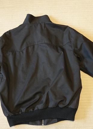 Отличная короткая легкая черная английская куртка s ( реально ближе к m.)9 фото