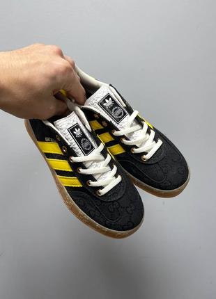 Крутейшие кроссовки adidas gazelle x gucci gg monogram black yellow чёрные с жёлтым 36-45 р7 фото