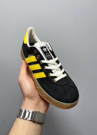 Крутейшие кроссовки adidas gazelle x gucci gg monogram black yellow чёрные с жёлтым 36-45 р4 фото