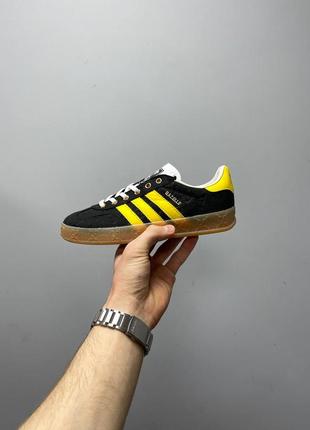 Крутейшие кроссовки adidas gazelle x gucci gg monogram black yellow чёрные с жёлтым 36-45 р9 фото