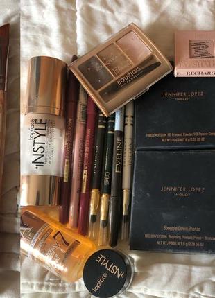 Косметика, пудра, помада, крем, щітка, браш, бальзам, inglot, kiko, maybelline, topface1 фото