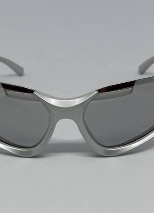 Очки в стиле balenciaga женские солнцезащитные лисички обтекаемые серый металлик зеркальные