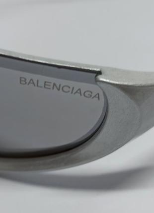 Очки в стиле balenciaga женские солнцезащитные лисички обтекаемые серый металлик зеркальные7 фото