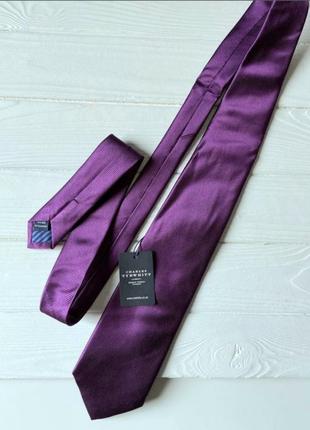 Стильна шовкова краватка від charles turwhitt