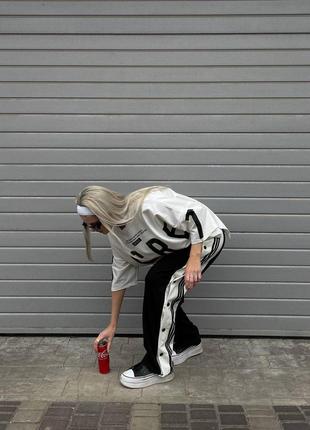 Базовый спортивный костюм черный белый стильный трендовый комплект с лампасами двухнитка пенье качественный хлопковый полоскатый8 фото