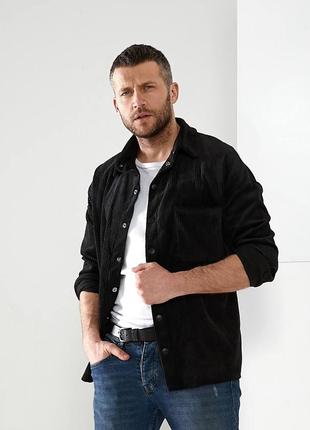 Вельветовая мужская рубашка базовая черная темно синяя коричневая мокко на кнопках стильная трендовая рубашка свободная широкая оверсайз9 фото