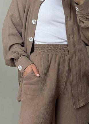 Базовый костюм: рубашка+шорты. ткань легкая и приятная к телу. рубашка в стиле oversize