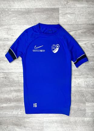 Nike dri-fit футболка s размер синяя футбольная