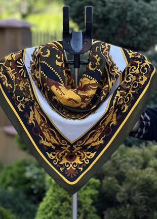 Натуральный яркий шелковый платок в стиле версаче8 фото