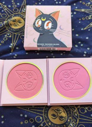 Рум'яна для обличчя sailor moon x colourpop "pressed powder blush"9 фото