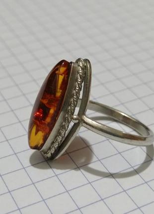 Янтарь, мельхиоровое кольцо с  янтарем