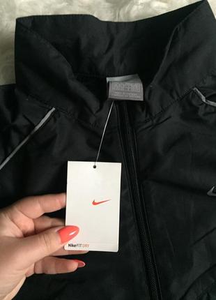 Новая куртка nike , оригинал3 фото