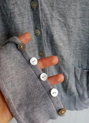 Стильный элегантный кардиган с перламутровыми пуговками джемпер пуловер  серый4 фото