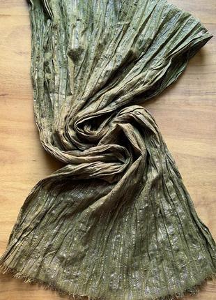 Женский оливковый  шарф палантин жаткой структуры