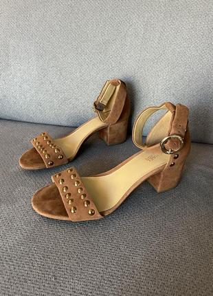 Шкіряні босоніжки michael kors оригінал 36 натуральна замша