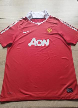 Чоловіча футболка клубу manchester united. розмір s/m