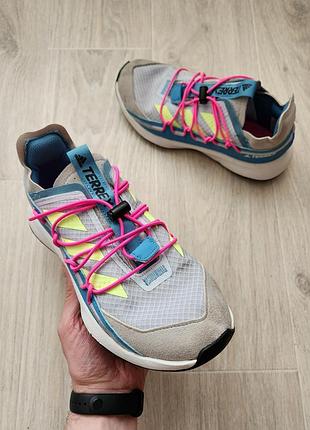 Adidas terrex voyager 21

кроссовки4 фото