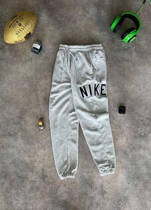 Трендовые брюки nike/Мибские спортивные штаны найк1 фото