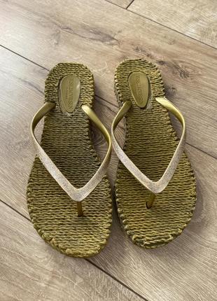 В‘єтнамки, шльопки ilse jacobsen