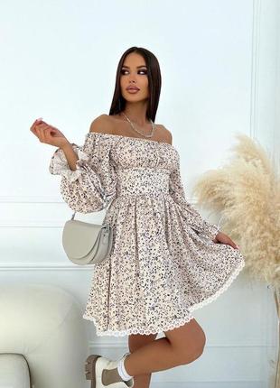 Платье женское короткое мини цветочное нарядное повседневное легкое летнее весеннее на лето весну с открытыми плечами черное бежевое голубое