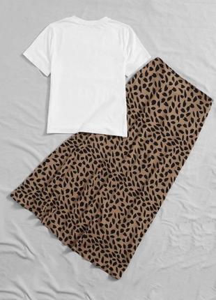 Костюм женский с юбкой летний весенний легкий на весну лето леопардовая юбка длинная миди белая базовая3 фото